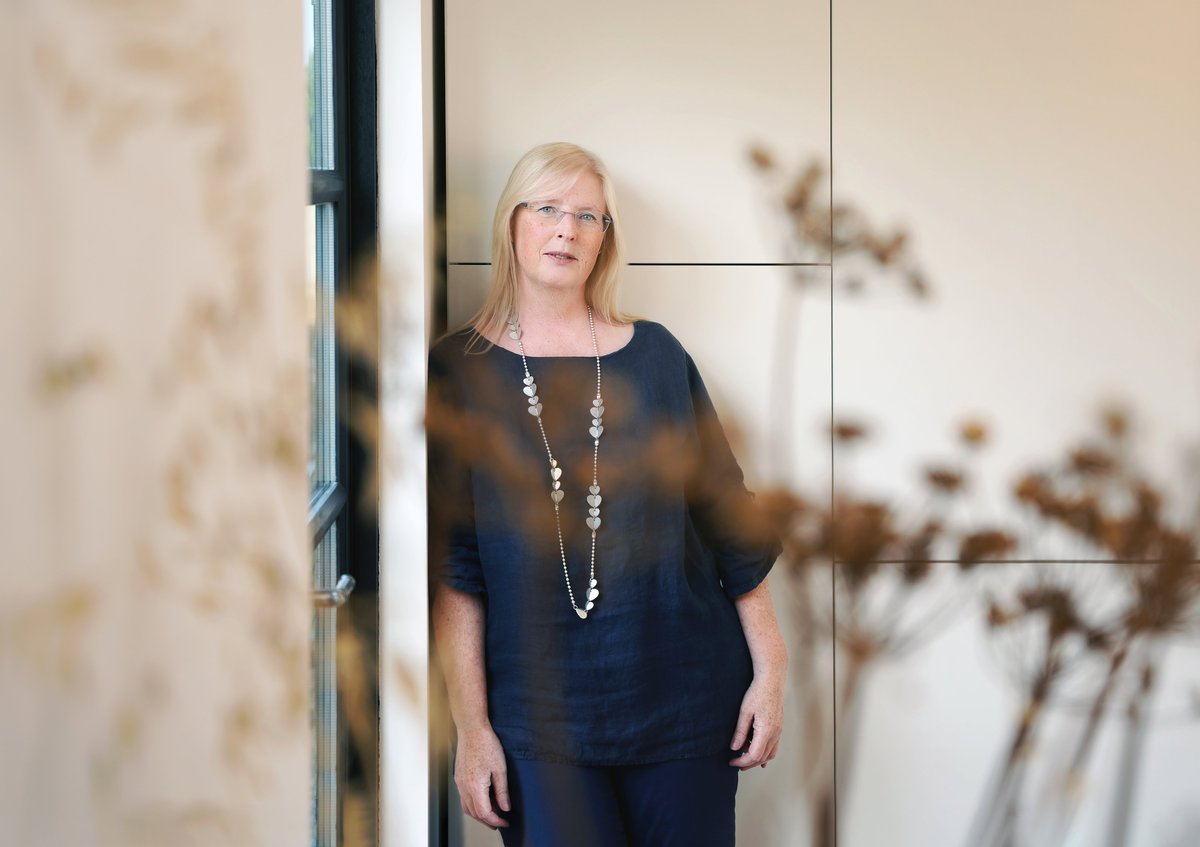 My favourite picture from my own Personal Branding Experience earlier this week.  Who was my Photographer?  My husband, Assistant and Second-shooter... Paul!