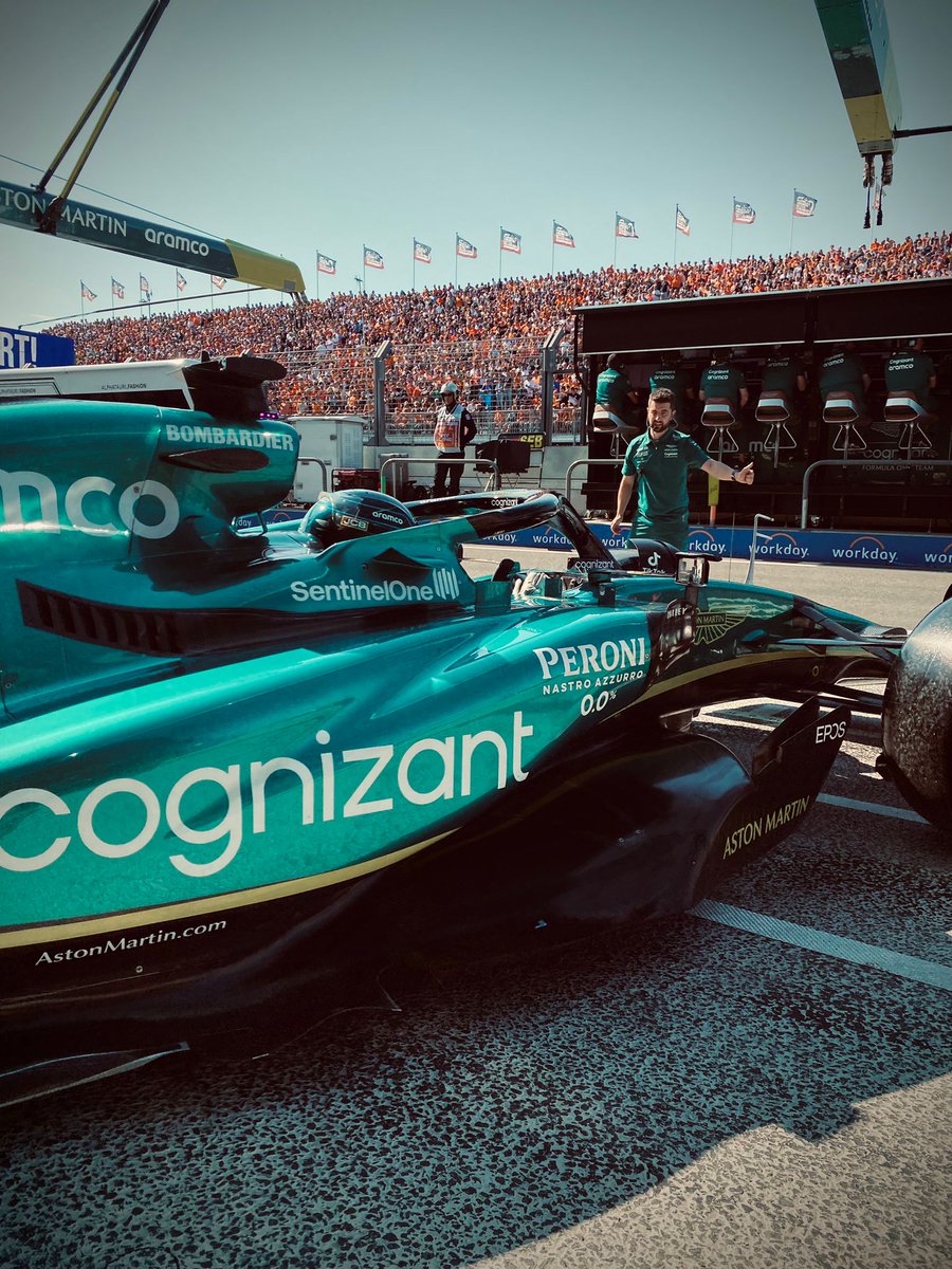 Aston Martin Aramco Cognizant F1 Team on Twitter: "Green light! Here we
