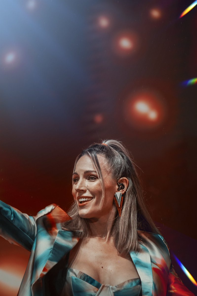 Fotografías de <a href="/Edurnity/">Edurne</a> en Valladolid <a href="/AyuntamientoVLL/">Ayto. de Valladolid</a> 🎤📸