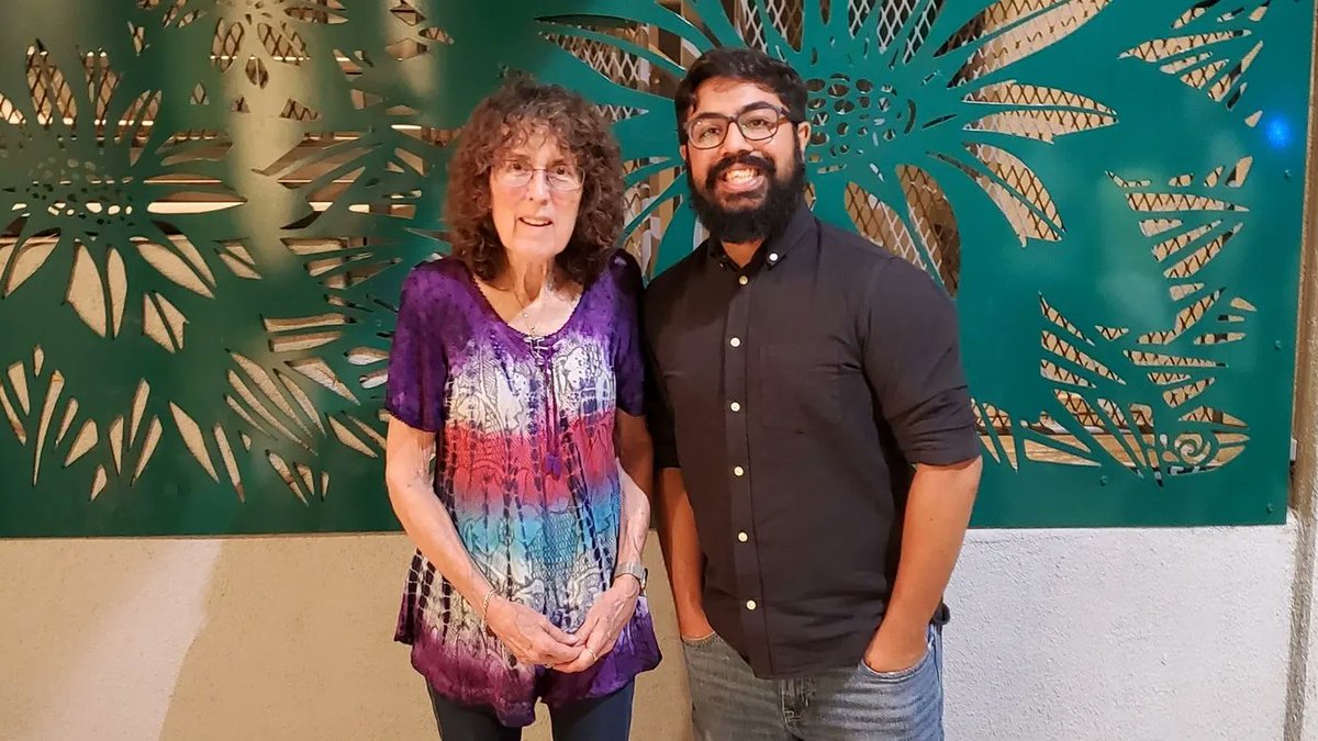 LiteracyTexas's tweet photo. "I feel like everything that I've done up to this point — all the success that I've had, the fact that I'm a novelist today — it all started with Mrs. Lung all the way back in 1999, when I was 7 years old." https://t.co/vUhjtIC1oB
#LiteracyTransforms #TeachersChangeTheWorld https://t.co/VWB4CKogc5