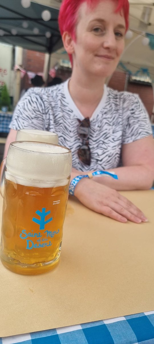 LallyBrews's tweet photo. 🍻🍻🍻🍻🎉🇩🇪 #Prost #SmodFest @beerofsmod https://t.co/et3JKolITG