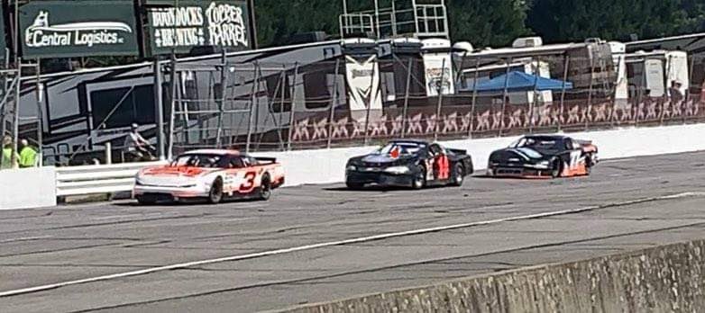 porterjacob94's tweet photo. I felt like I had died and gone to race car heaven. Street Stocks, Limiteds, and Late Models everywhere you looked. I’m ready to go back 🙏🏼🙏🏼 @RTRevival @NWBSpeedway https://t.co/REB5OhtfXb