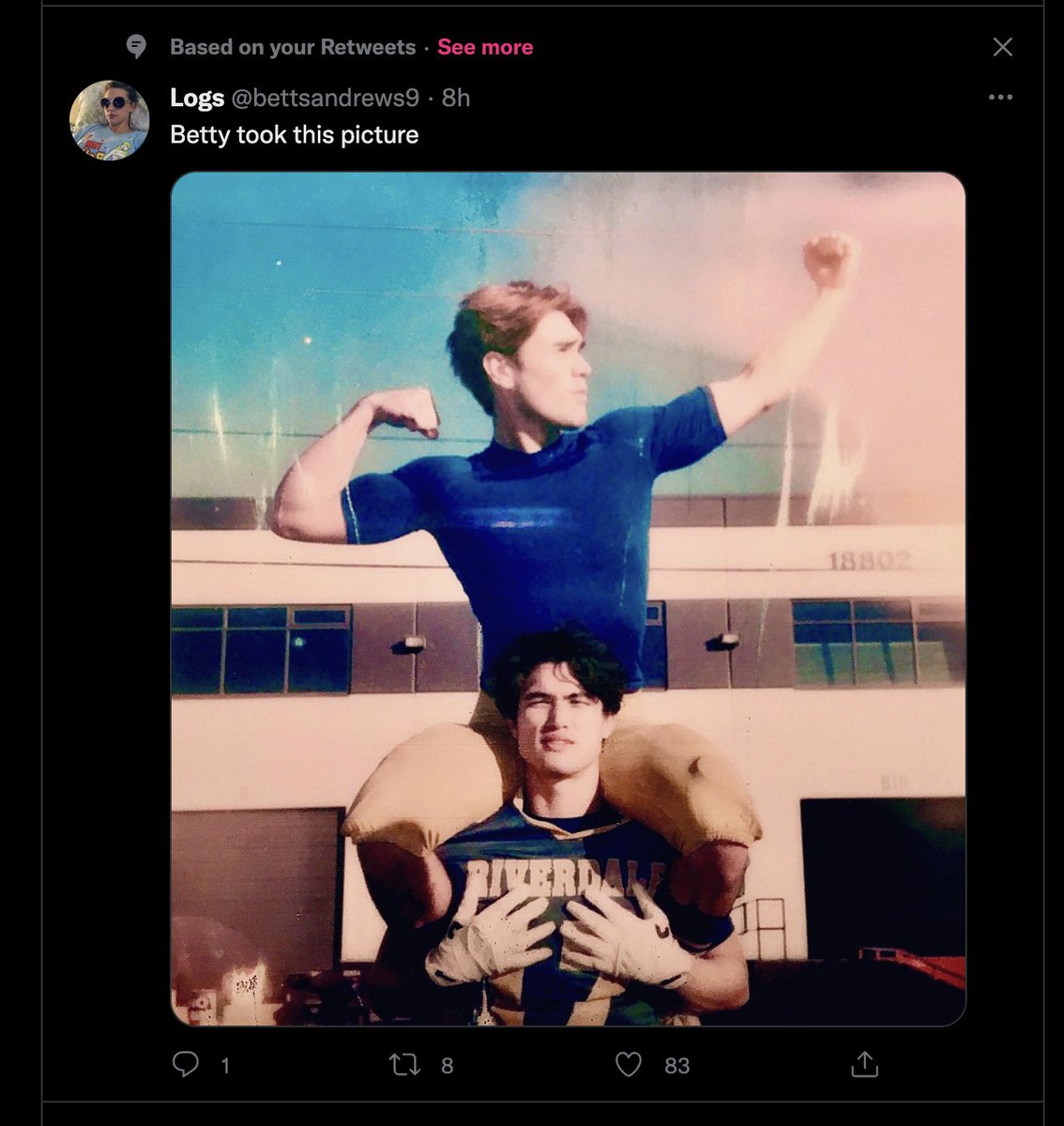 luvsylvi4's tweet photo. WHICH RT WHEN DID I RETWEET RIVERDALE WHAT https://t.co/VaHTDbbQYJ