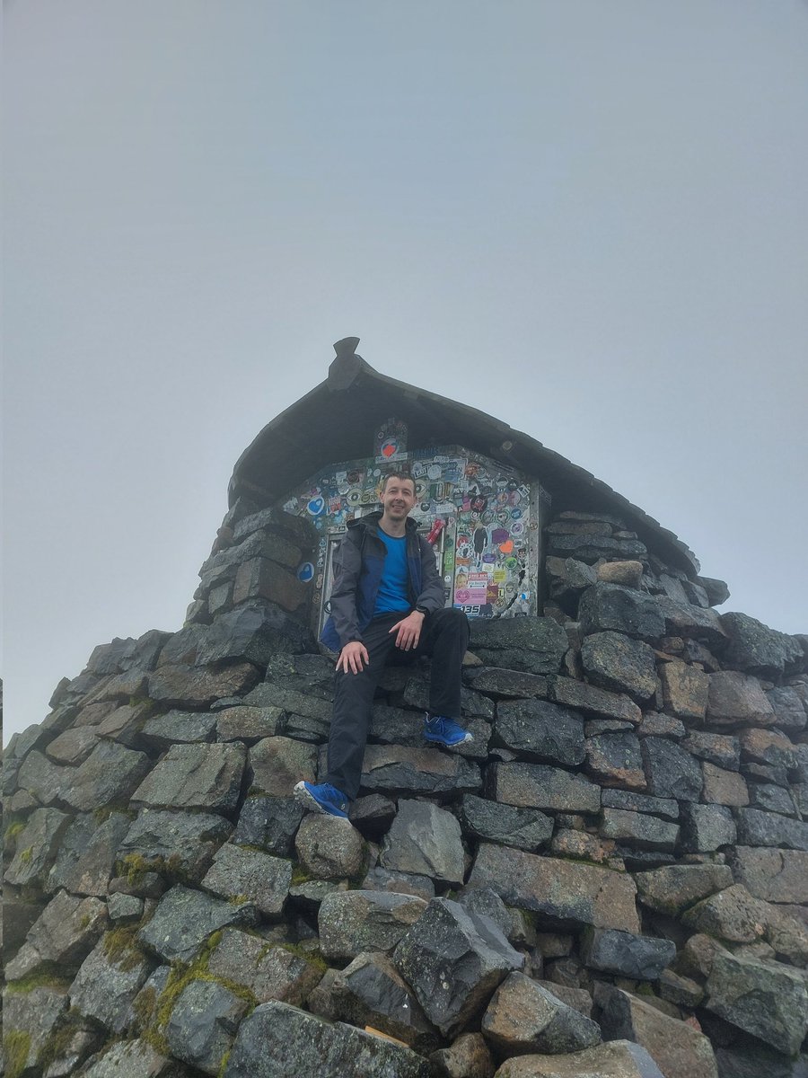 Hike1000miles's tweet photo. When the weather is not good, and you want a good view
#getoffthechair #Gooutdoors #visitscotland #hike #mountains #photography #adventure #travel #hiking #fellrunning #running #nature #landscapes #views #weather #benNevis #summits #Scotland https://t.co/ifQsNgNbtu