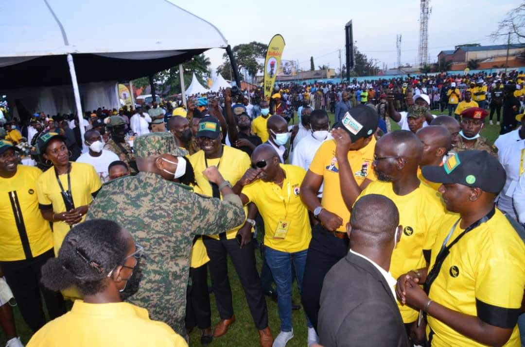 Nomwesigwa07's tweet photo. Vote Gen Muhoozi Kainerugaba For President 2026. #SteadfastDevelopment #MK2026 https://t.co/rza37yoV28