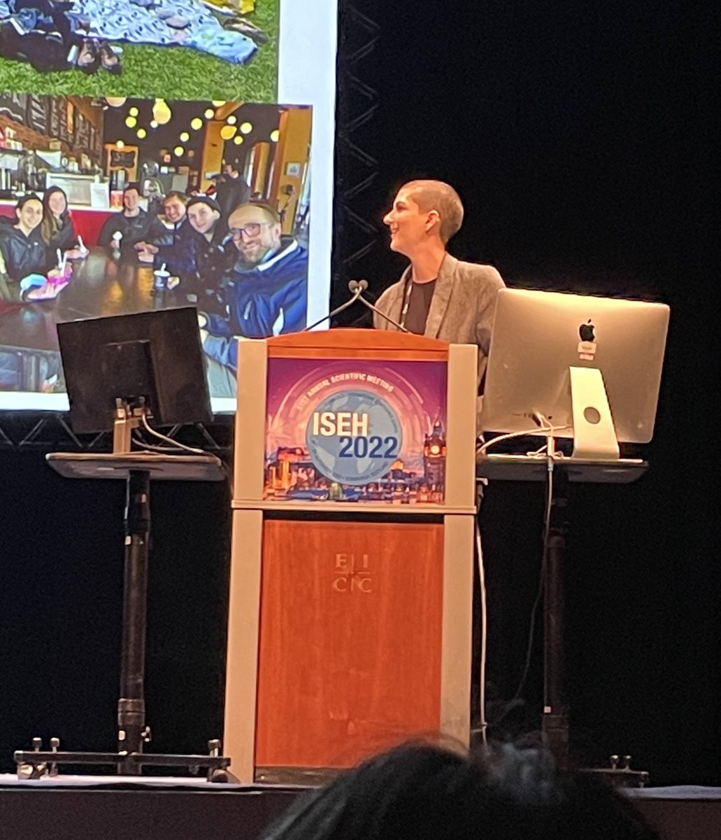 Congrats <a href="/EllieMeader/">EllieMeader</a> on your fantastic talk on the role of mitophagy in HSC development <a href="/ISEHSociety/">ISEH</a> #ISEH2022! #zfish #zebrafish 🤩🎏