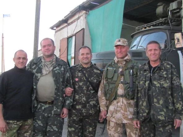LaurentBrayard's tweet photo. Images du bataillon #Zbroutch bataillon territorial d'#Ukraine formé dans la région de #Ternopol, aujourd'hui dans la #128ebrigadedemontagne dont l'histoire ne fut pas de tout repos #mutineries refus de se battre dans le #Donbass transformé en #gardesfrontières avec la #Crimée https://t.co/473Nx7pPGF