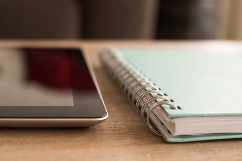 BadgersTeaching's tweet photo. Should we teach Eng Lit yrs 7-11 solely using iPads; students using onenote for all note taking and electronically submitting work. All lessons driven with the teacher's iPad cast to board? Appreciate your thoughts/advice. Please retweet. #TeamEnglish @SPryke2 #EnglishTeacher https://t.co/yqBr1KVyqa