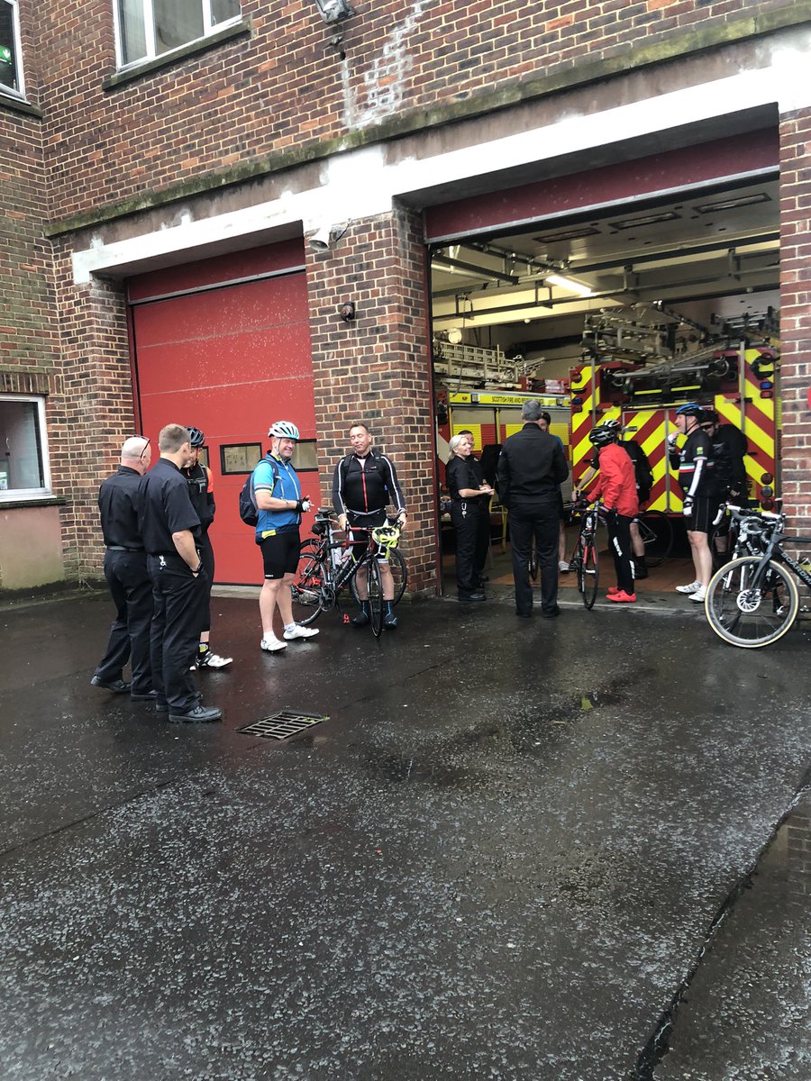 patrick_mac04's tweet photo. Here we go! #fiveferrieschallenge #sfrsfamilysupporttrust #Ardrossan #Arran 
https://t.co/fVPyMtUyDM https://t.co/mwEaM8Gkzu