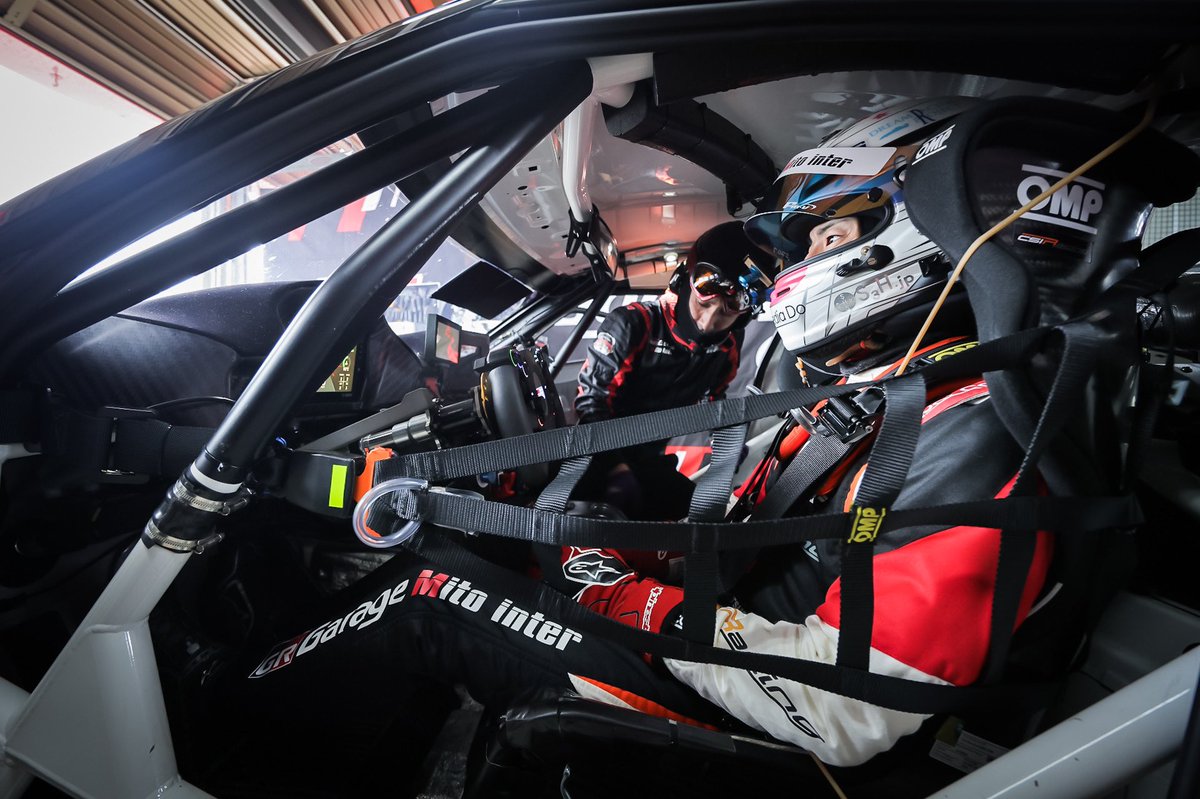 cn_hiroshi's tweet photo. 2022/9/3 Sat.
モビリティリゾートもてぎ
スーパー耐久 予選
ST-Z
#310 GRGarage水戸インター GR SUPRA GT4

ST-Zクラス ポールポジション👏

A山崎学 選手
B坪井翔 選手
C野中誠太 選手
D細川慎也 選手

#CSIRacing
#GRgarage
#カローラ新茨城 https://t.co/Uoh7c9bxbd
