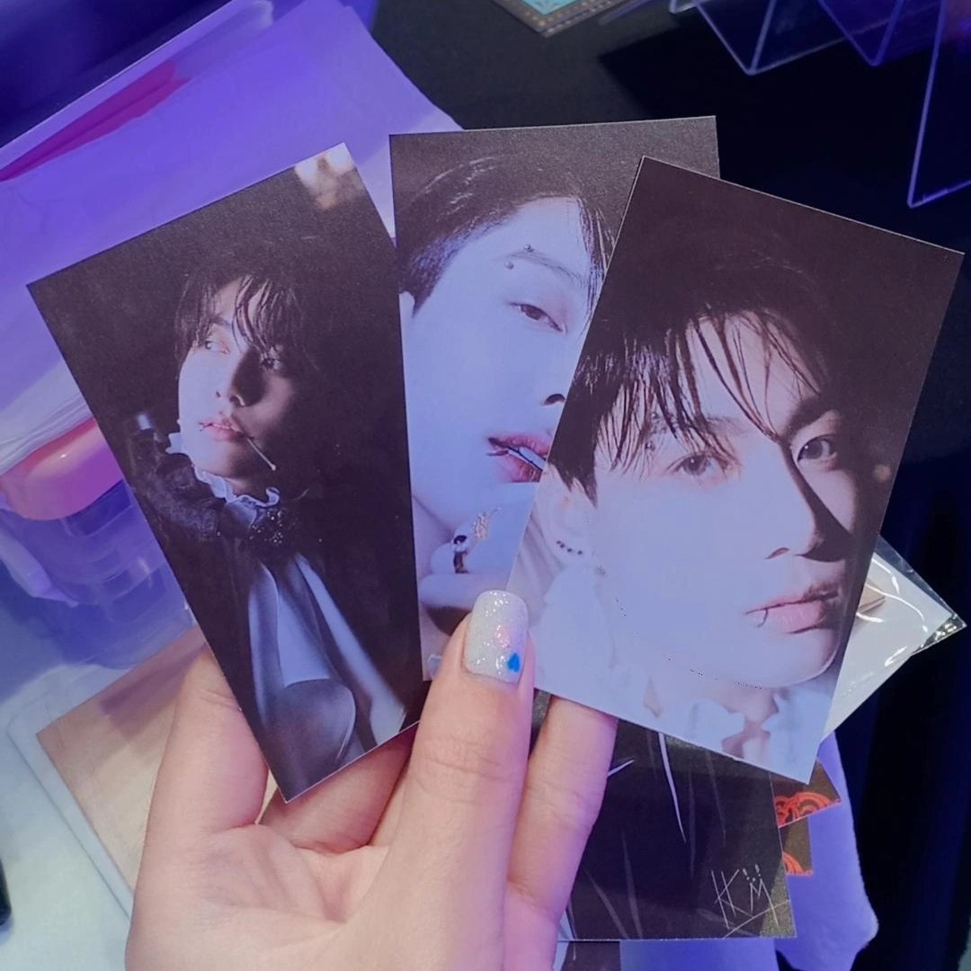 npyw1999's tweet photo. Thx for giveaway,so freaking cute.💜
#kimgive2u https://t.co/hNwehQp2fx