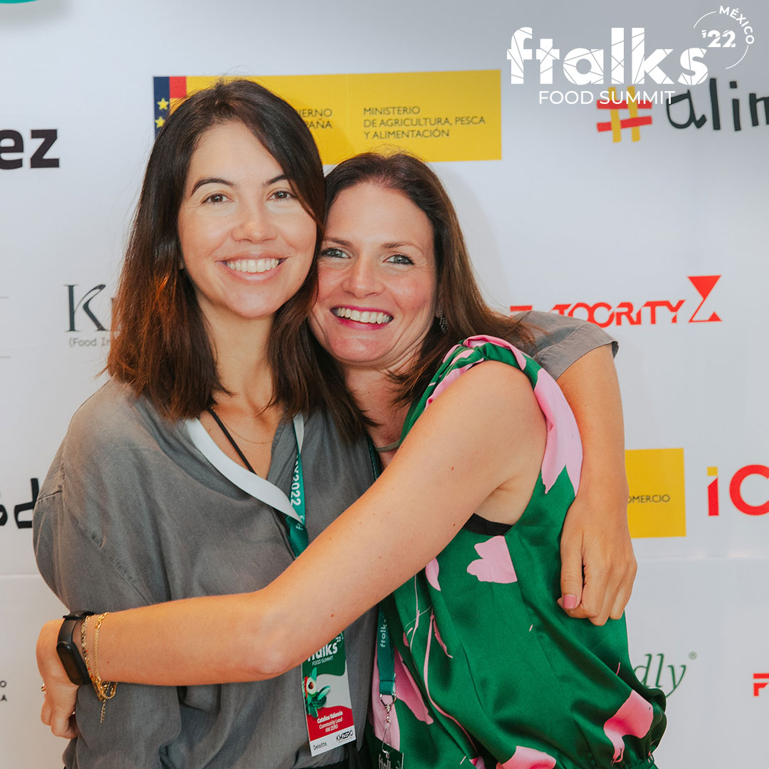 kmzerohub's tweet photo. Muchas gracias por acompañarnos y por hacer realidad el sueño #ftalksLATAM tenemos el objetivo de cambiar al mundo y nos encanta la idea de que muchos caminamos en la misma dirección. Agradecemos a todos los involucrados que permitieron el encuentro se llevara a cabo con éxito. https://t.co/ey02iLXI4s