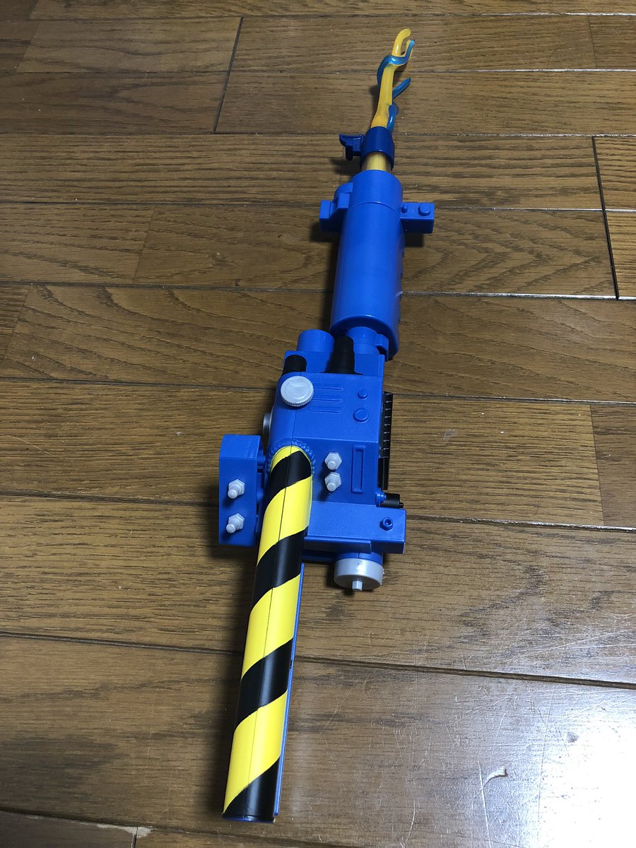 mu4ma6's tweet photo. バラした。rabid基盤をインストールするために増設する。 #プロトンガン #protongun #キッズパック #kidspack #プロトンパック #protonpack #ゴーストバスターズ #Ghostbusters https://t.co/P3NFjRWRvP