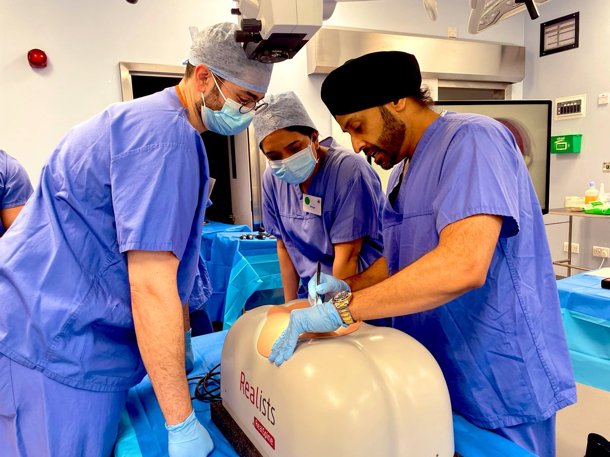 jhala_ashish's tweet photo. @QS_SimCentre @RealSpine course underway at @QSNeurosurgery @uclh !
@SayalParag @Claudia_Craven @NeuroSxAminul @pratipalkalsi
#complexspine #Neurosurgery #Simulation https://t.co/dW1uIXMyni