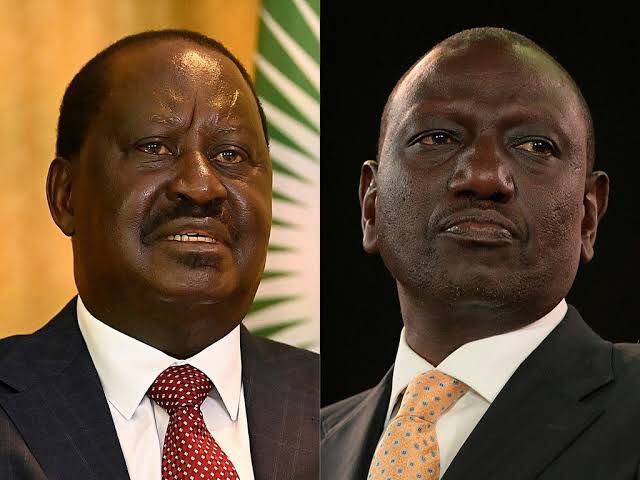 🇰🇪Who will carry the day on Monday?

🔁 RT for Raila Odinga
❤️ Like for President-elect William Ruto.

#SupremeCourt #SCOK Bondo Eldoret Mwilu #supremecourtofkenya