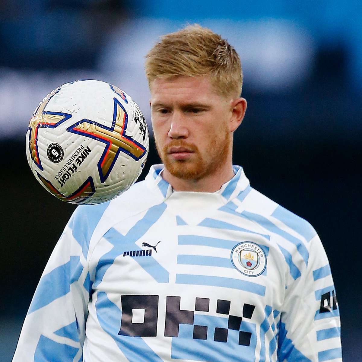 Footballtweet's tweet photo. 🎙️ Pep Guardiola: "I'm sorry for Gerrard because the record for assists will be broken by Kevin de Bruyne." https://t.co/9rrLXuCfWg