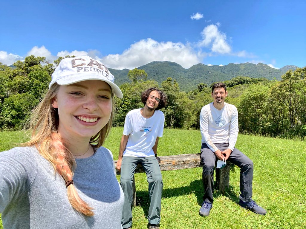 Congratulations and welcome to PPGEnto bit.ly/3CVvlhn for Juliana and Leonardo. I am thrilled to help you on this road. This is all we need to renew our hopes, young people motivated to study #taxonomy and #insects #entomology #dragonfly #coackroach