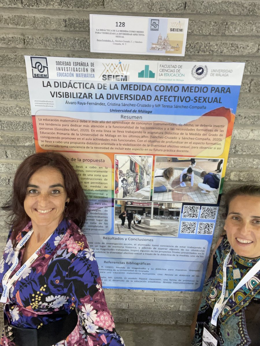 Crisancru's tweet photo. @SeiemXxv, en Santiago de Compostela, pocas formas mejores de empezar el curso, momentos de encuentro y buenos ratos, y mostrar un poquito de lo que hacemos en la @Educacion_UMA https://t.co/2qIF3OR3HB