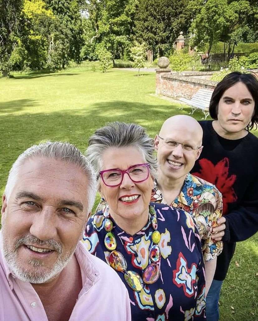 TheRealFlups's tweet image. BREAKING: Cast of upcoming remake of Harry Potter announced.