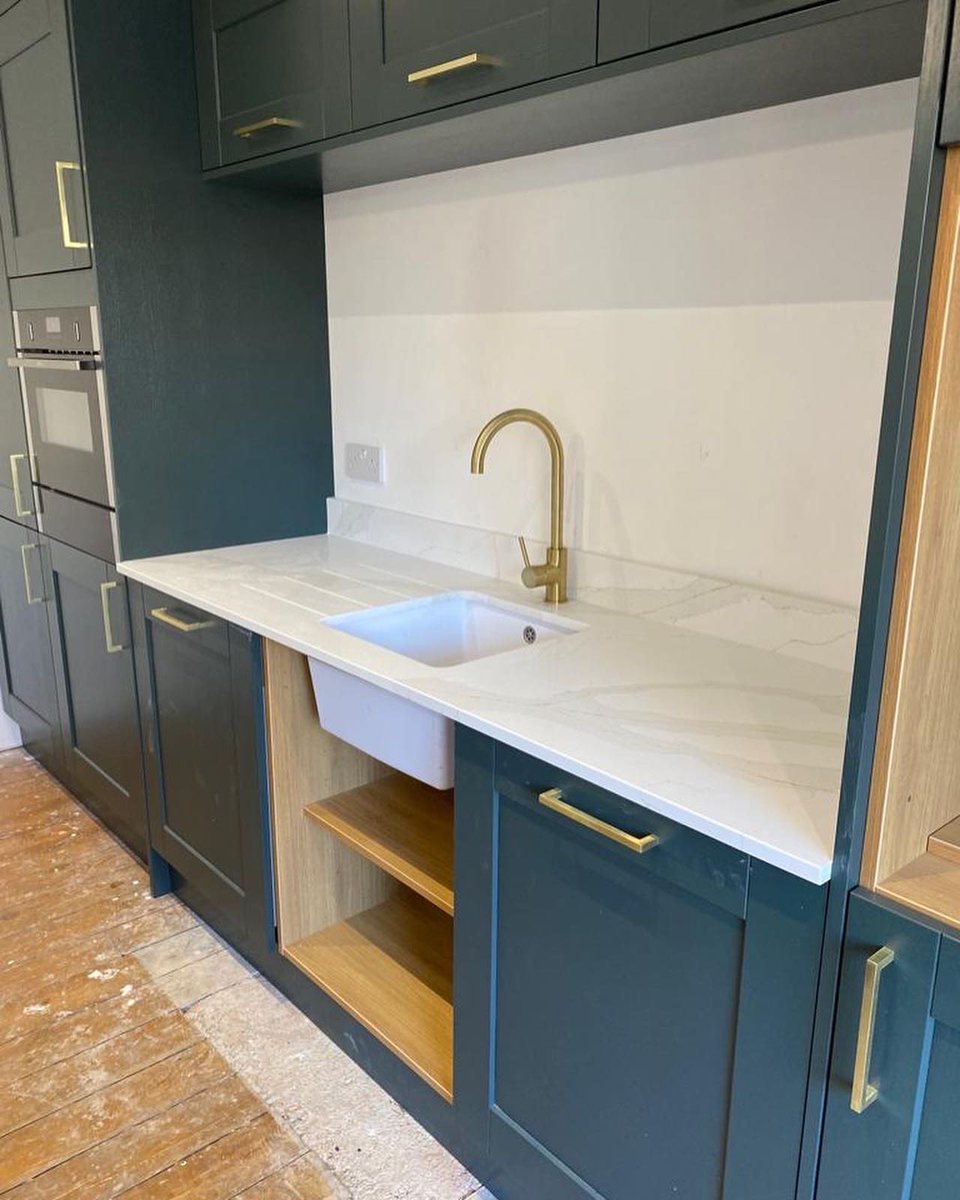 StadiumStone1's tweet photo. Tuscan Gold #quartzislandtop #quartzisland #quartzcountertops #quartzworktops #quartzkitchentops #quartzkitchencountertops https://t.co/x1G3dhvS1A