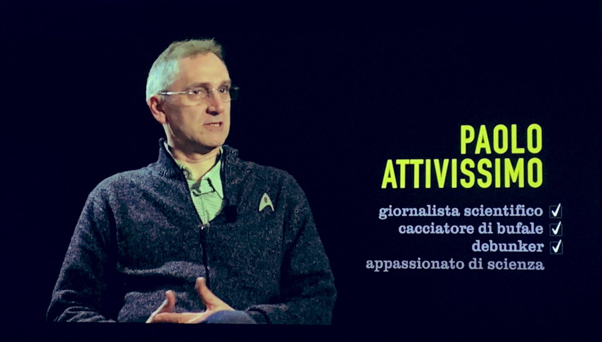 signorina37H's tweet photo. Proiezione di #TrekIt a #Starcon4, con gli autori Rossi e Baldassarri e il narratore (aka papà) @vannimongini
Il mondo del fandom Trek con ospiti deliziosi, come il buon Paolo @disinformatico https://t.co/FYWTcKrxLA