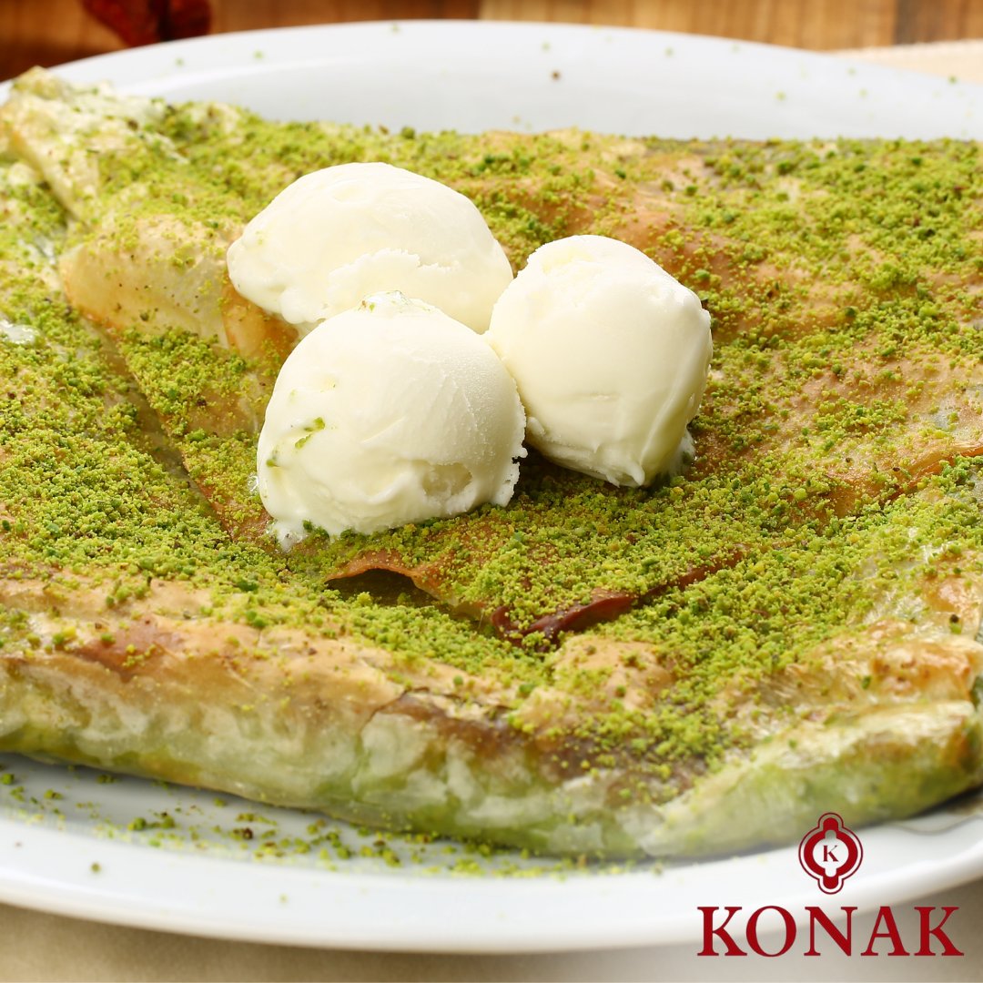 Dondurmalı Katmer Tatlısı; tam bir lezzet şöleni!

Katmer Dessert with Ice Cream; a complete feast of taste!

👉Konak Kebap Taksim
☎Rezervasyon : 0212 244 42 81

#konakkebap #konakkebaptaksim #katmer #antepkatmer #coupletwrap #kebab #casserole #kebap #lahmacun #güveç #çöpşiş