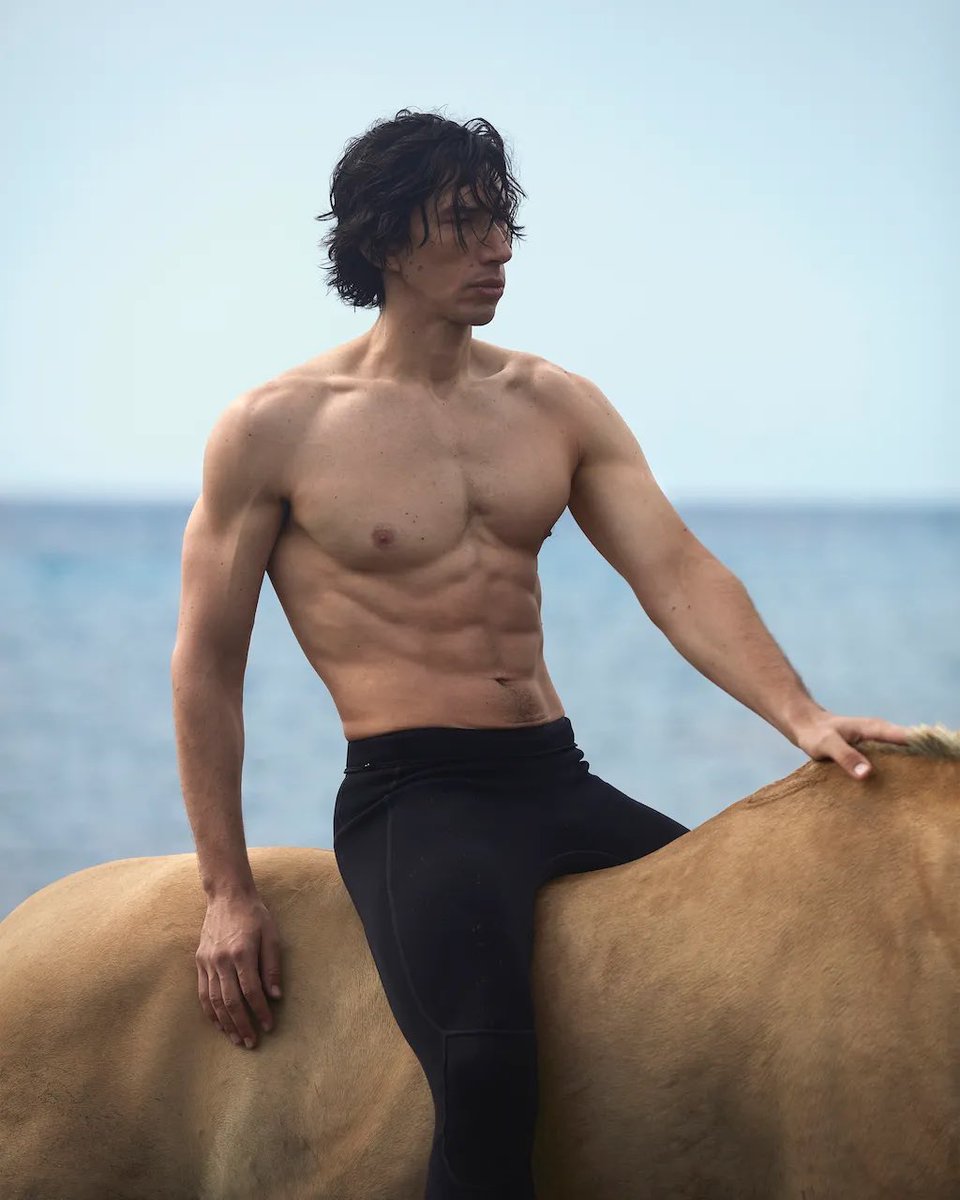 ilydarth's tweet photo. i am on the floor rn. https://t.co/R81YcUxWYi