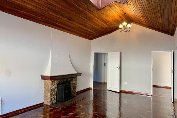 Lifepropreal's tweet photo. Spacious 4 Bedroom Home with Office &amp; Flatlet to rent in PARKTOWN.
Leoni@liferealestate.co.za

https://t.co/qX8pEDoPe8

#lifeproprealestate #hometorent #salesandrentals #property #creatingyourperfectlife https://t.co/9SIWXSEpgc