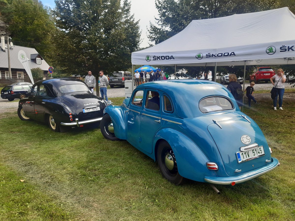 ONDREJ_LANIK's tweet photo. Ready for the final leg of ŠKODA  Classic Tour 2022 in Kokorinsky dul. https://t.co/l7brtHwk8D