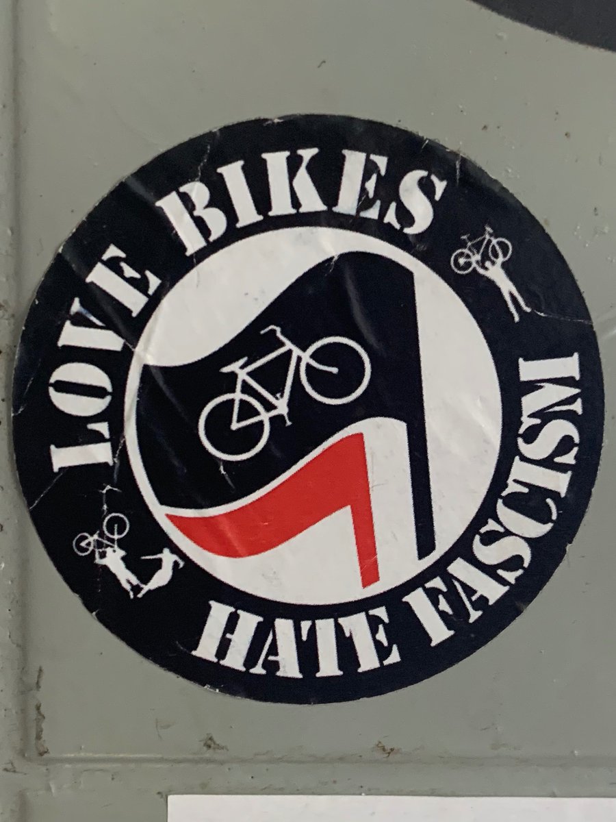 Love bikes, hate fascism 🚲