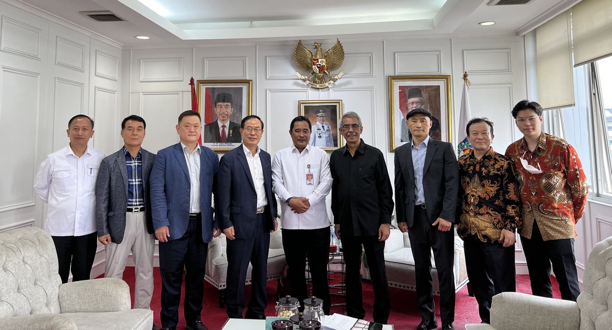 These are the people who are working hard for K&amp;D Global. We have a lot of news to share. We ask for your continued interest.