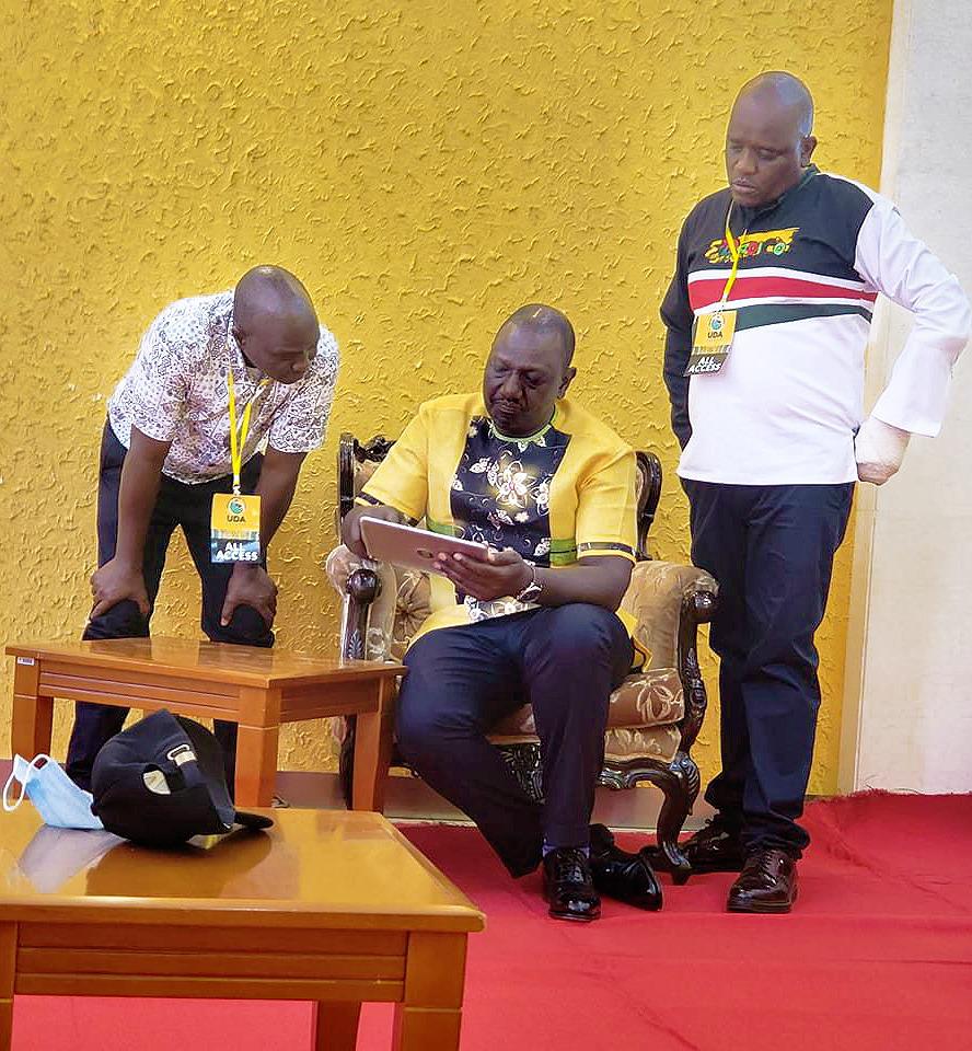 His loyalty to the president elect WSR shows that he is a man that keeps his words and he is to be trusted
#Itumbi4CS
