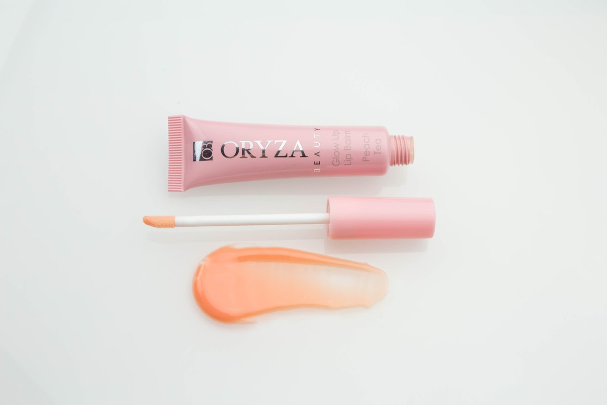 Peachy Keen, Jelly Bean!! 🍑🍑
Our brand new Peach Tea Glow Up Balm is formulated with Peach fruit extract and Black tea to calm irritation and provide antiaging protection, with a subtle peach-pink tint!
oryzabeauty.com/product/peach-…