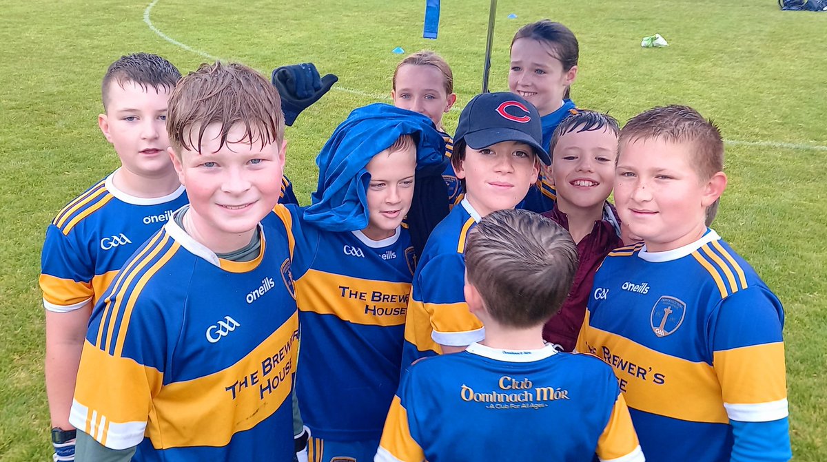 Donaghmoregaa's tweet photo. #fdcup
@GalballyPearses
@Eskra_GAA @EglishGAC @ardboegfc @ClonduffGAC @DgnClarkeGFC @ErrigalCiaran1 @CarmenGAA32 @BrocaghGFC @KWTGAC @ClonoeORahillys @LoughmacroryGAA @FrRocksGFC https://t.co/Xo1Wu7m3JH