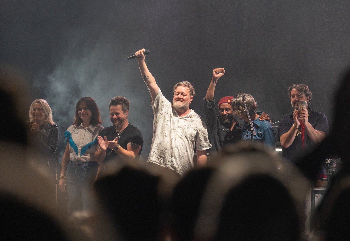 glastonbury's tweet image. Check out our photos from last night's @Pilton_Party, which featured amazing performances from Elbow, Easy Life, The Velvet Hands and Inkara. Thanks to everyone who came! glastonburyfestivals.co.uk/pilton-party-2…