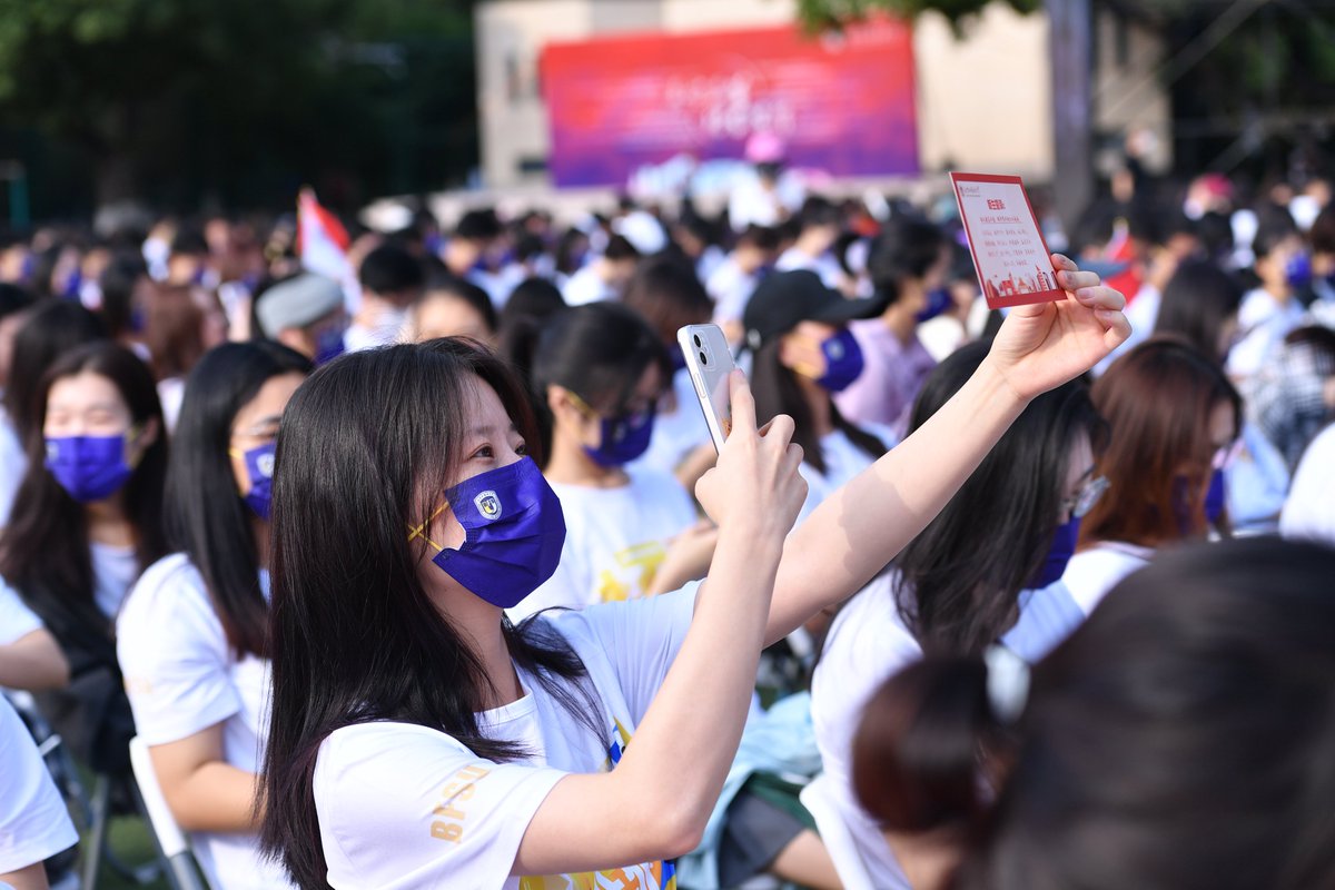 bfsu_official's tweet photo. Today, we welcomed 3008 new students at BFSU 2022 Matriculation Ceremony. Enjoy your life here, new #BFSUers! https://t.co/Mg7Tg0gl9x
