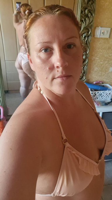 Shall we go to the sea in the morning? https://t.co/x18r20HjpP<a href="/tag/curvy"class="tags"><span>#curvy</span></a><a href="/tag/pregnant"class="tags"><span>#pregnant</span></a><a href="/tag/redhair"class="tags"><span>#redhair</span></a>