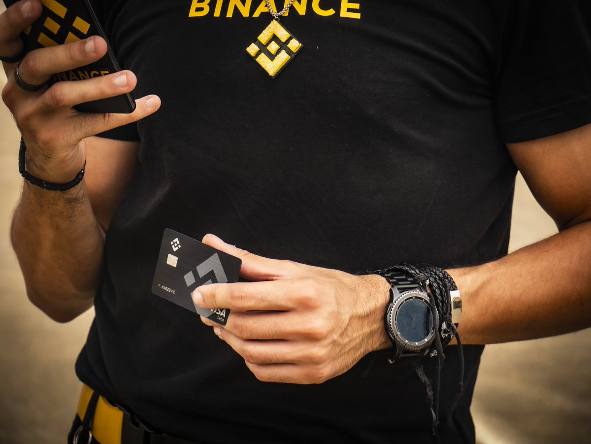 TheAlfredSource's tweet image. Got that @Binance outfit going on😘#Binance
#BinanceFashion #BinanceBlockchainWeek