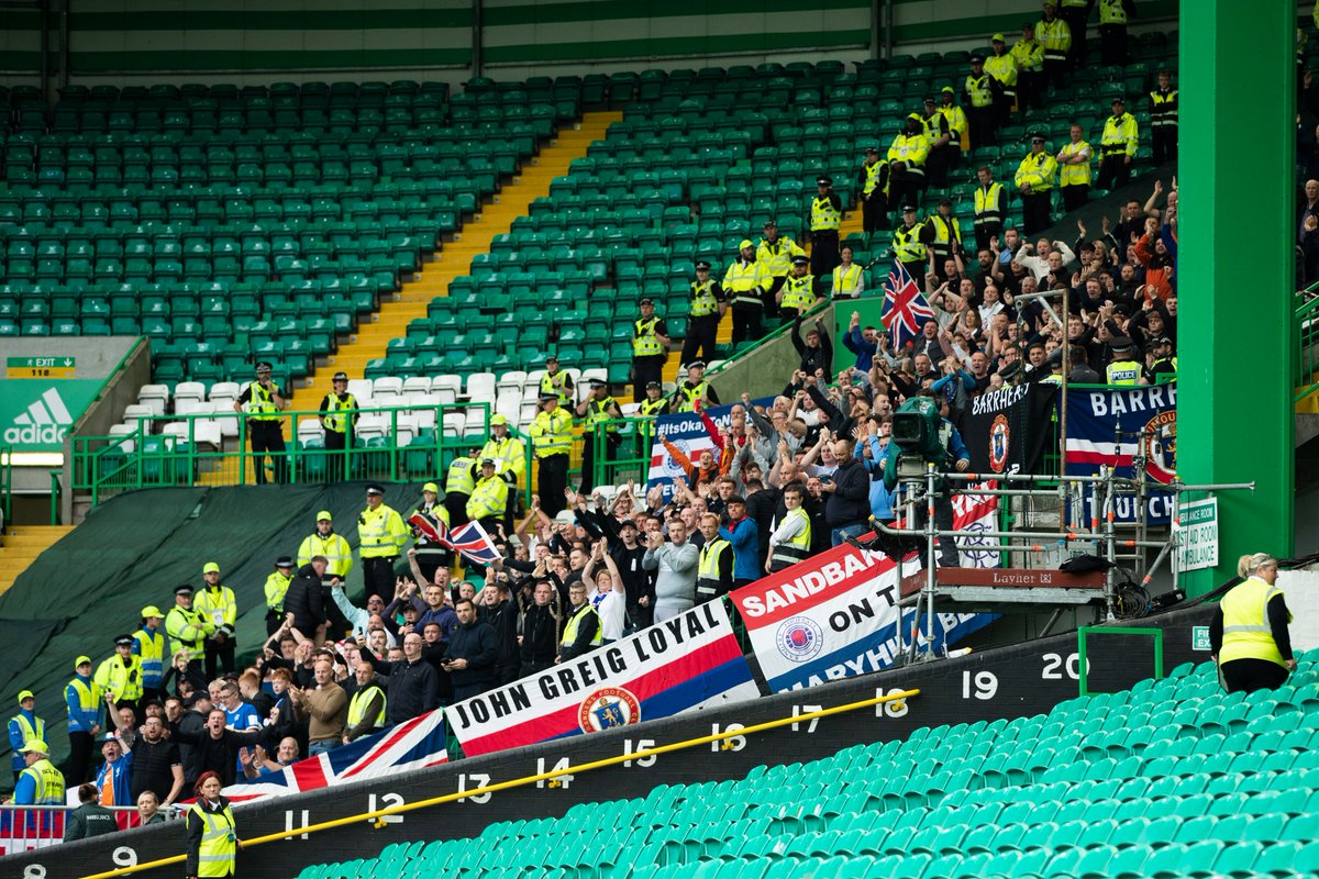 RangersFC's tweet photo. 🔴⚪️🔵 https://t.co/rmZoAR92pD