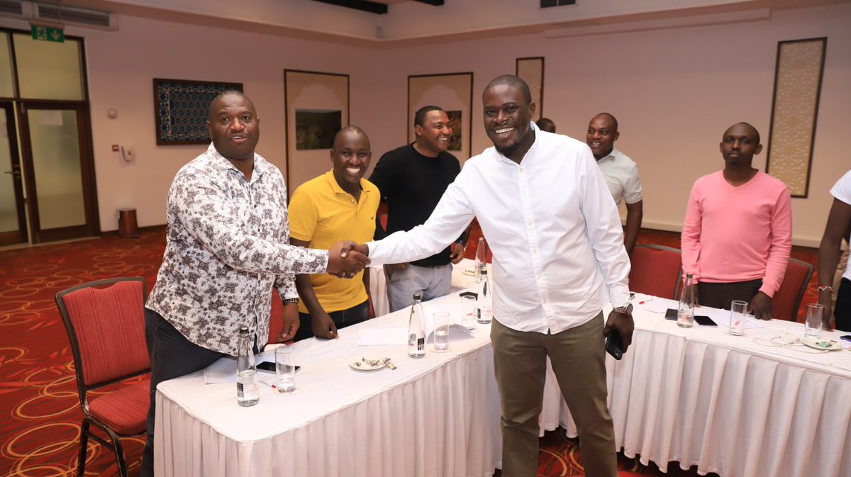 SakajaJohnson's tweet photo. Take time to know who your MCA is as they are the your direct representative for all the county functions. We have committed to work with them for ALL the people of Nairobi. Let’s Make Nairobi Work. https://t.co/wGLAokTkxV
