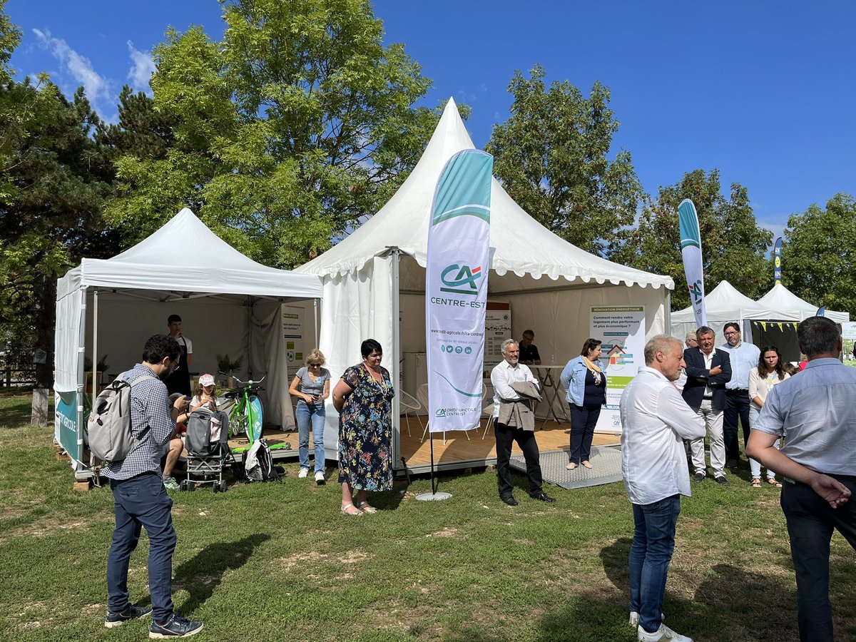 Korn Simone (@simone_korn) on Twitter photo Le <a href="/ca_centrest/">Crédit Agricole Centre-est</a> est ravi d être partenaire du 1er festival des énergies #Plein’R à Villars les Dombes. Venez nombreux pour faire le plein d idées 100% responsables ! #EnsembleOnYArrivera Le <a href="/ca_centrest/">Crédit Agricole Centre-est</a> est ravi d être partenaire du 1er festival des énergies #Plein’R à Villars les Dombes. Venez nombreux pour faire le plein d idées 100% responsables ! #EnsembleOnYArrivera