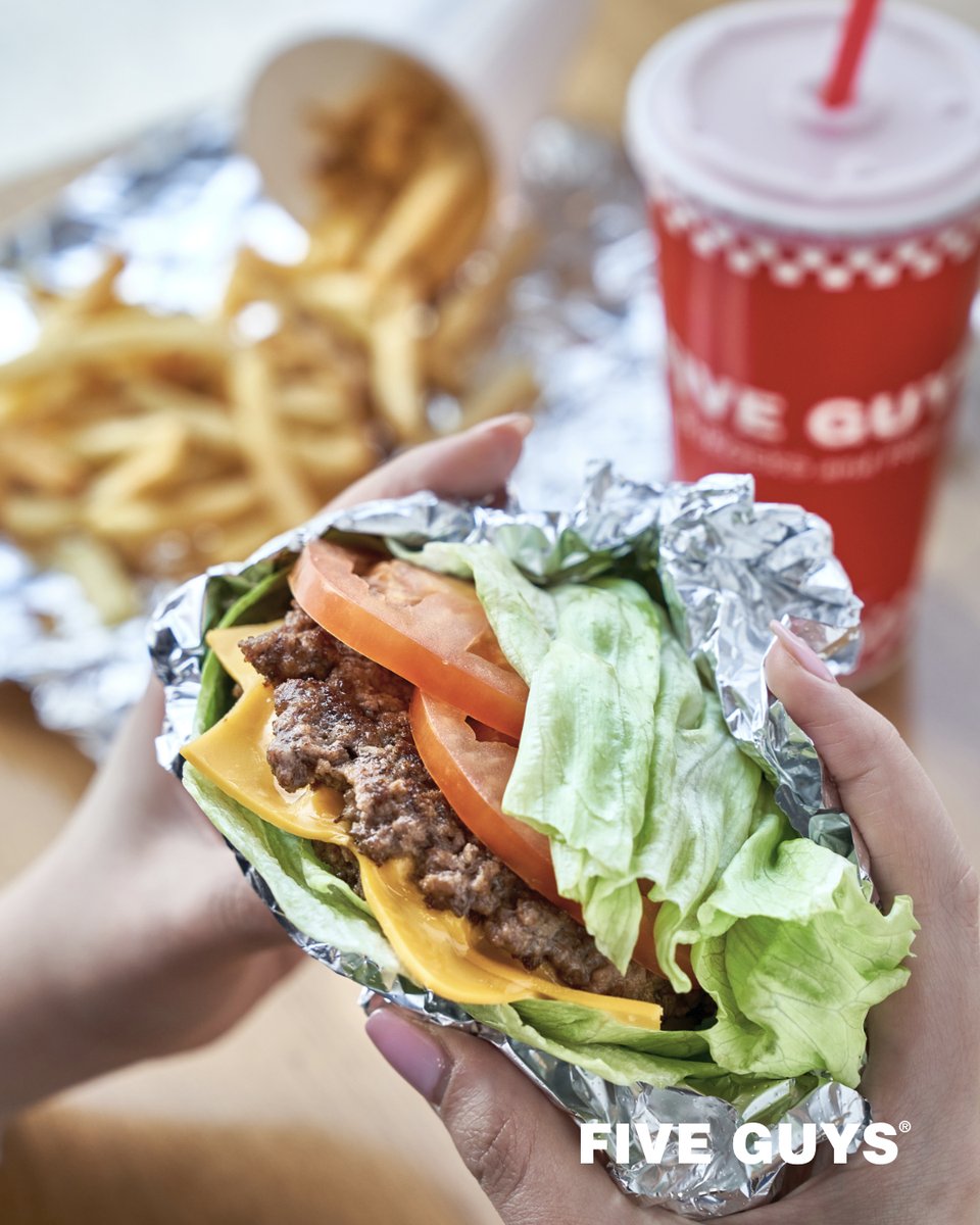 Five Guys Ireland tweet media