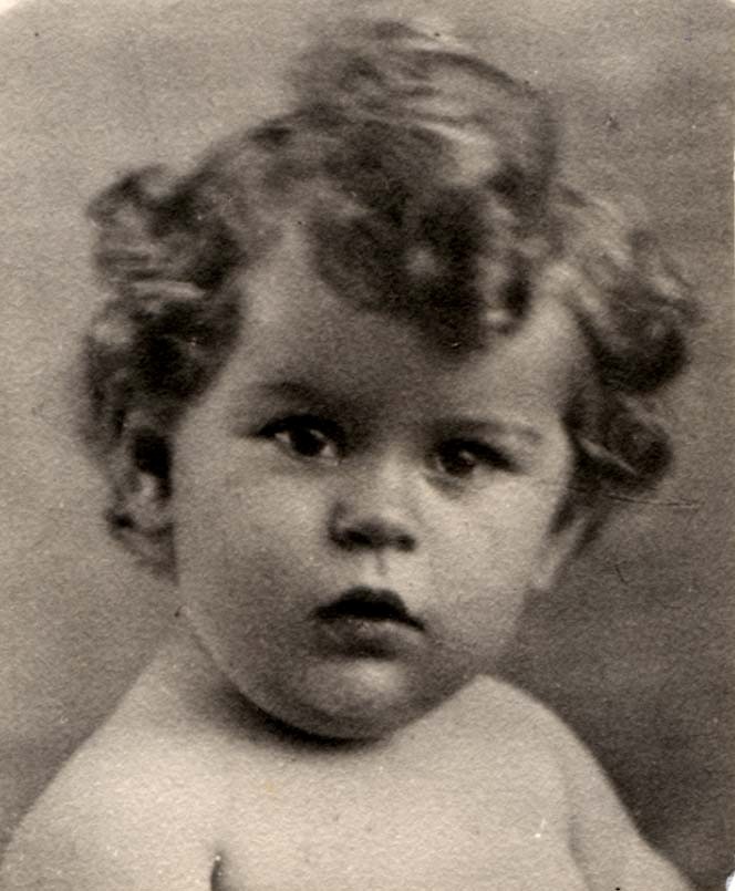 Auschwitz Memorial tweet media