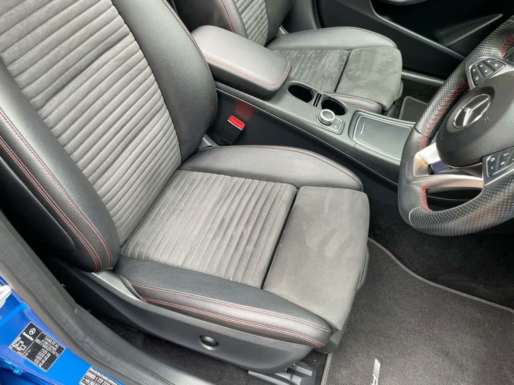 Rushmores_Cars's tweet photo. 💥2016 MERCEDES-BENZ A-CLASS💥
Just in! This 2016 MERCEDES-BENZ A-CLASS
1.6 A 200 AMG LINE PREMIUM PLUS 5d 154 BHP With 15816 Miles!

£19,750 or From £313  Per Month!

⬇️Apply Here⬇️
https://t.co/QucF7QBhCj  📊

#cars #london #automobile #carsforsale #catford #caroftheday https://t.co/rklYonYwJ6