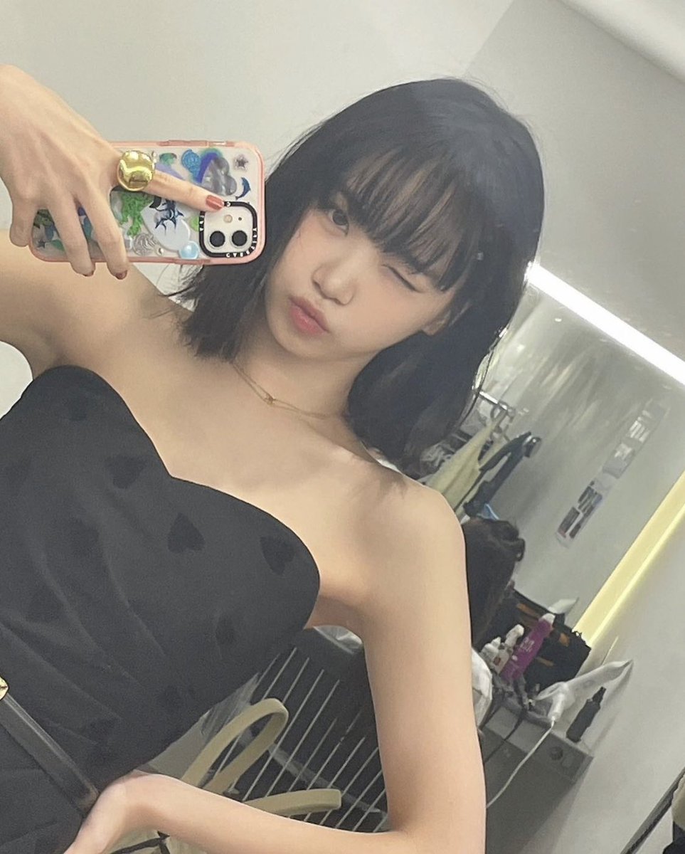 ChaewonCut_2's tweet photo. 220903 #푸스타그램🍀
https://t.co/sbwh6P3bAk https://t.co/Yy3fPwbeaV