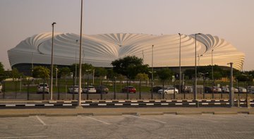 QNAEnglish's tweet photo. World Cup stadiums are open spaces for art and beauty. 
#QNA
#Qatar https://t.co/xRlC30Zx83