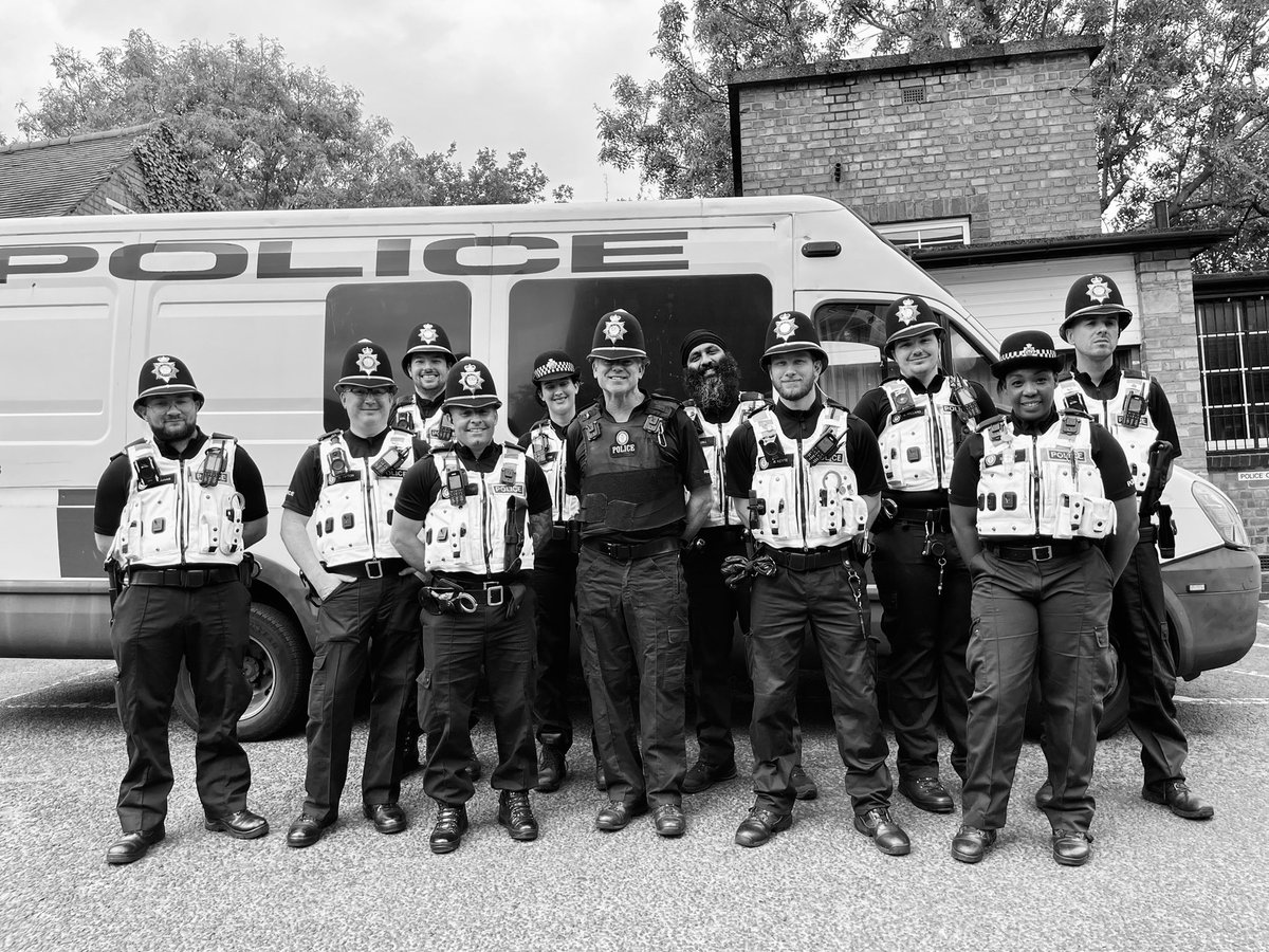 Team 2: Very emotional day today as we congratulate the legend PC 0575 Mulhall on his retirement

Bitter sweet to have to say goodbye to such an amazing officer and true gentleman!

Kev, it’s been an honour to be your Sergeant and work with you all these years 

PS Howkins