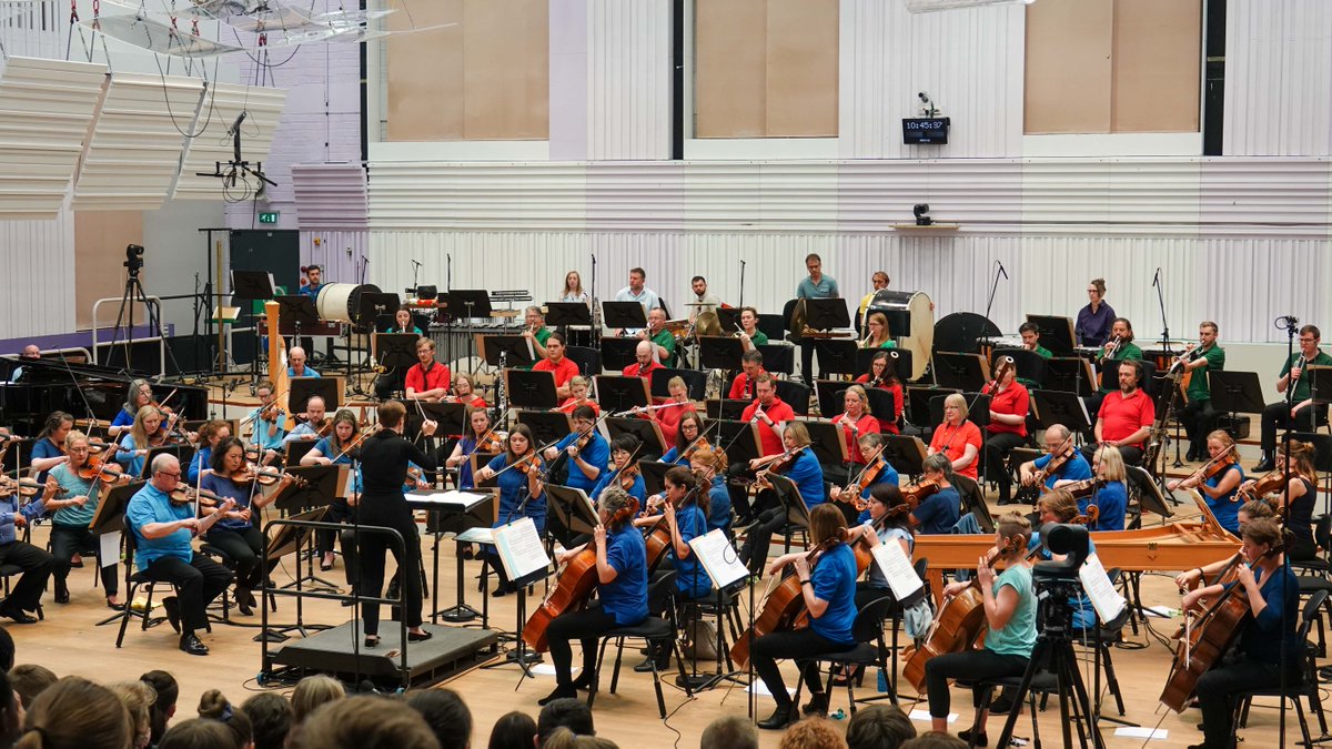 📣 WE'RE RECRUITING!!

🎻 Tutti 2nd Violin, BBC Philharmonic
DEADLINE: Monday 5th September 

bbc.in/3CGVWic

@BBCCareers #orchestrajobs #musicjobs #manchester #salford #bbcphilharmonic