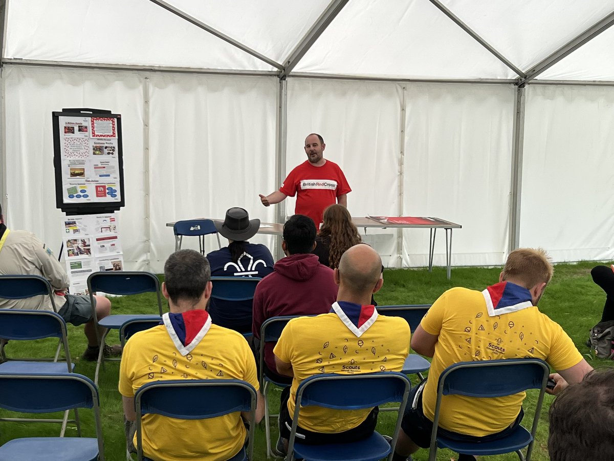 robmurray11's tweet photo. Love this #kindness workshop delivered by the fab @mkbaxter. Our amazing #AMillionHands partners @BritishRedCross are exhibiting all day in the training ground marquee. #skillsforlife #communityimpact https://t.co/RNAyCs8Ykr