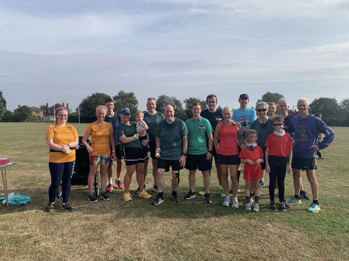 binkybunny7's tweet photo. My 316th @parkrunUK at Hastings High School to celebrate @DanielC87327297 250th different parkrun venue 👏🏻👏🏻👏🏻 Tough course with a running buggy but pleased to have ran it 3 mins faster than 1.5 months ago #BuggyRunning #SlowlyImproving 👶🏻🥳🍰 https://t.co/Ra9htQMmdG